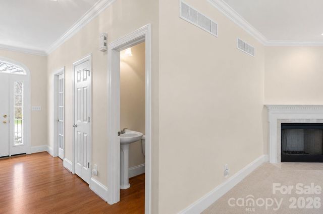 1869 Curraghmore Road, Clemmons, NC 27012