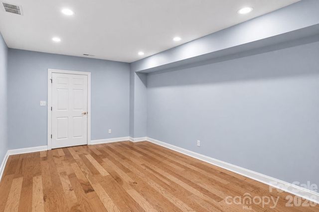 1869 Curraghmore Road, Clemmons, NC 27012