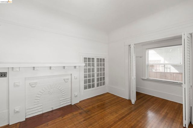 6437 Telegraph Ave, Oakland, CA 94609