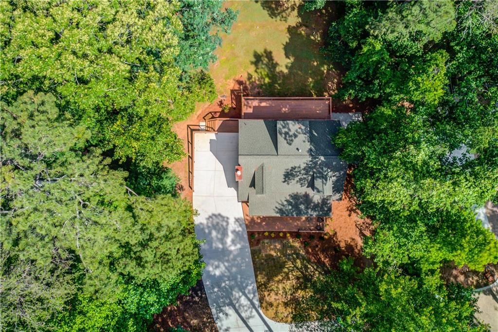 Image 46 of property listing at 5345 PILGRIM POINT Road, Cumming, GA 30041