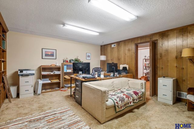 7340 Otoe Street, Lincoln, NE 68506