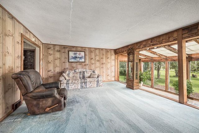 26277 187th Street, Leavenworth, KS 66048