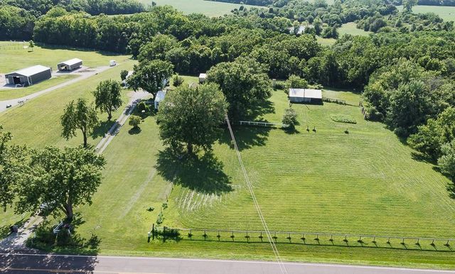 26277 187th Street, Leavenworth, KS 66048