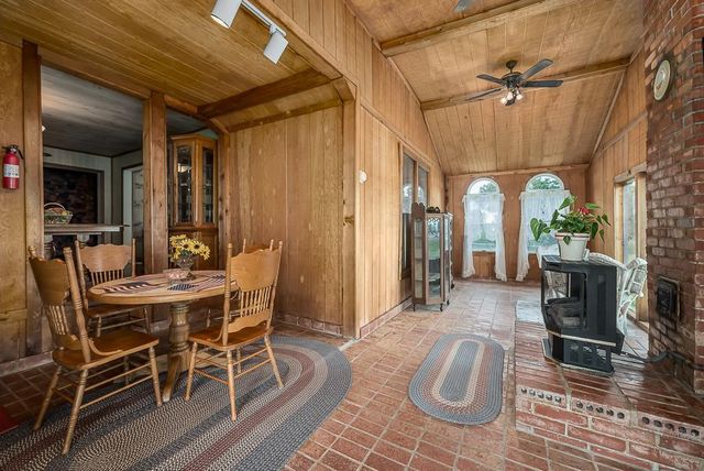 26277 187th Street, Leavenworth, KS 66048