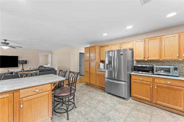 3305 SW Carriageway Avenue, Bentonville, AR 72712