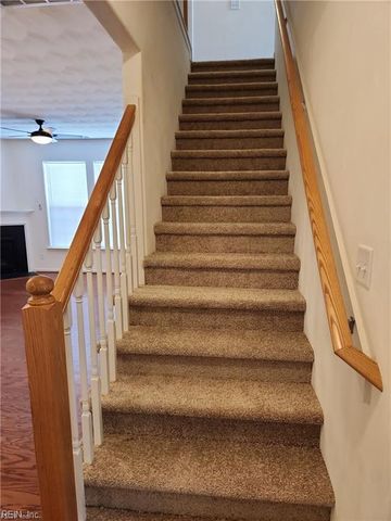 2212 Humphreys DR, Suffolk, VA 23435