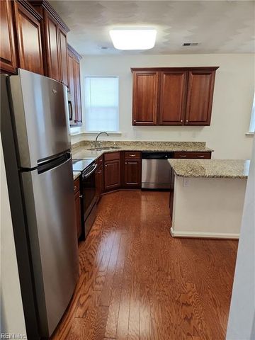 2212 Humphreys DR, Suffolk, VA 23435