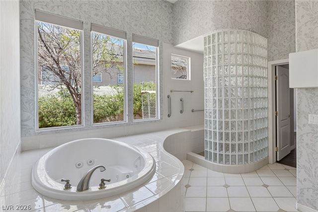 9437 Canyon Mesa Drive, Las Vegas, NV 89144