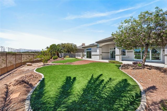 9437 Canyon Mesa Drive, Las Vegas, NV 89144