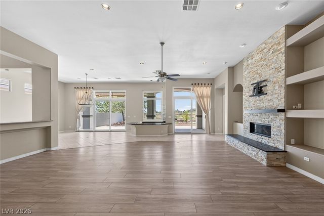 9437 Canyon Mesa Drive, Las Vegas, NV 89144