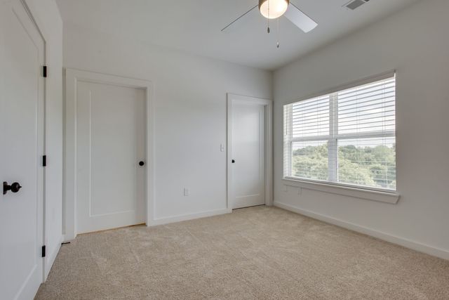 1540 Lebanon Pike Unit 301, Nashville, TN 37210