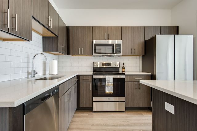 1540 Lebanon Pike Unit 301, Nashville, TN 37210