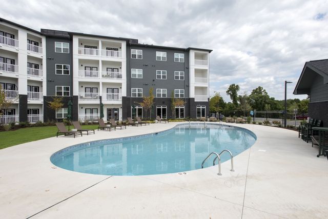 1540 Lebanon Pike Unit 301, Nashville, TN 37210