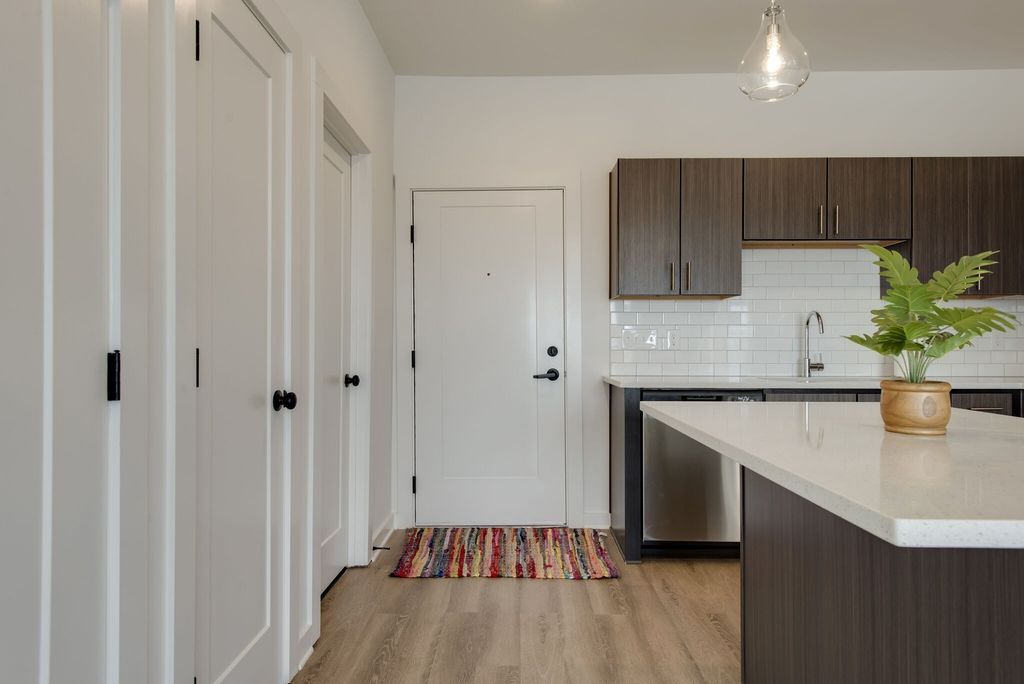 1540 Lebanon Pike Unit 301, Nashville, TN 37210