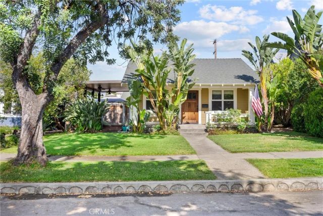 585 N 8th, Upland, CA 91786