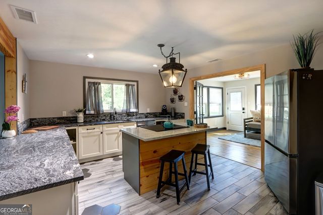 171 Smith Avenue, Garden City, GA 31408