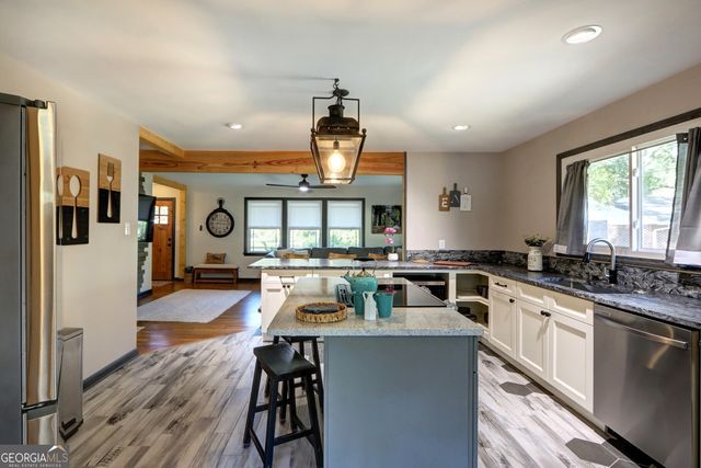 171 Smith Avenue, Garden City, GA 31408