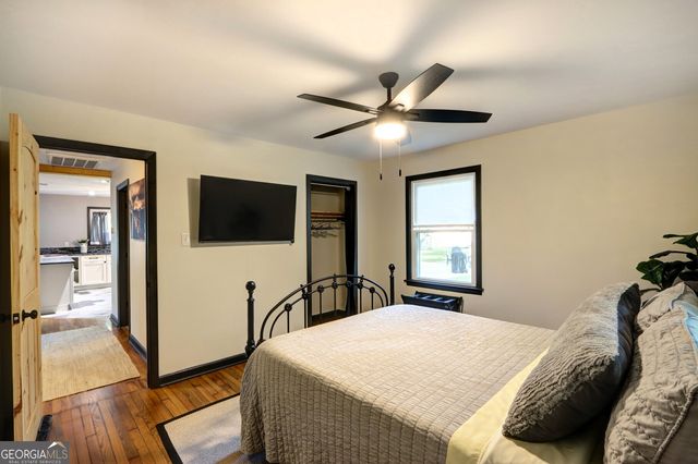 171 Smith Avenue, Garden City, GA 31408