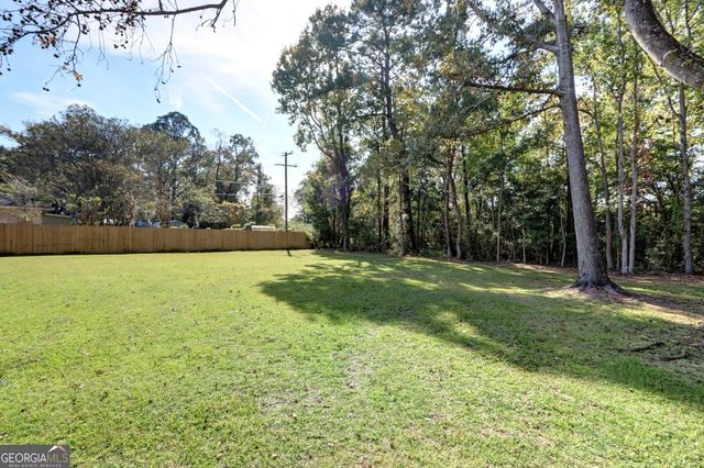171 Smith Avenue, Garden City, GA 31408