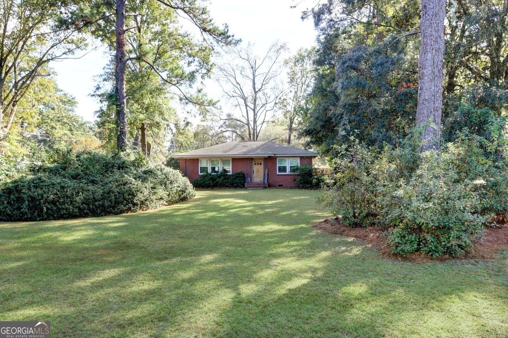 171 Smith Avenue, Garden City, GA 31408