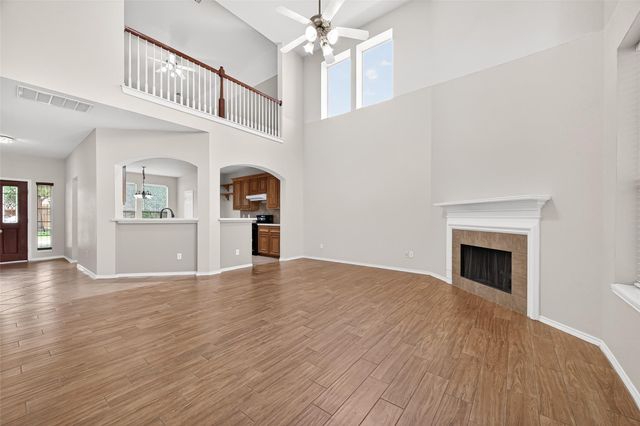 17611 Haywood Oaks Drive, Houston, TX 77095