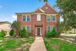 17611 Haywood Oaks Drive, Houston, TX 77095
