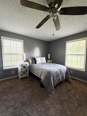 1325 Horseshoe Dr, Lewisburg, TN 37091