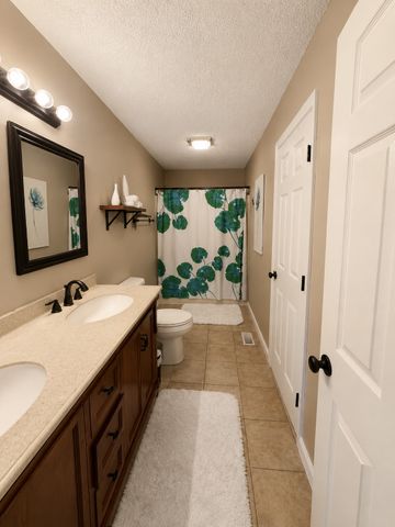 1325 Horseshoe Dr, Lewisburg, TN 37091