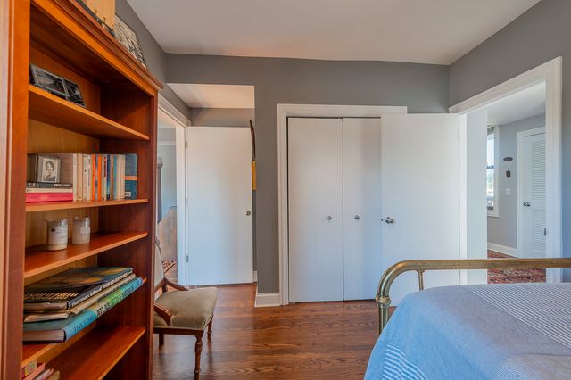 2651 W Greenleaf Avenue 3W, Chicago, IL 60645