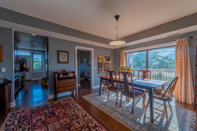 2651 W Greenleaf Avenue 3W, Chicago, IL 60645