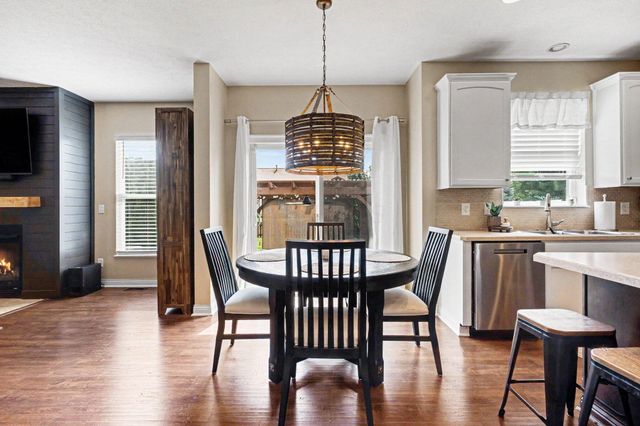 120 Sourwood Street, Pickerington, OH 43147