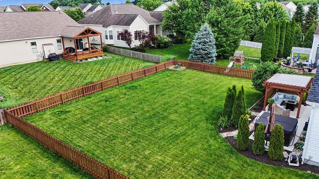 120 Sourwood Street, Pickerington, OH 43147