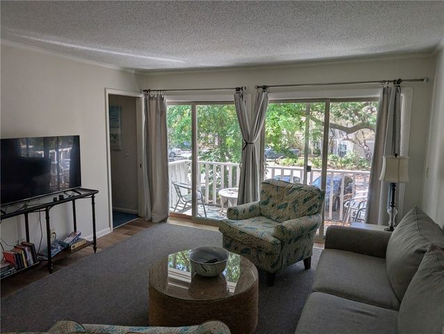 800 Mallery Street H-66, St Simons Island, GA 31522