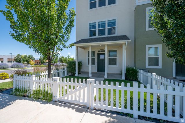 7852 S 5440 W, West Jordan, UT 84081