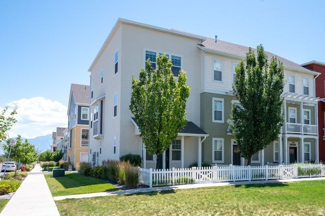7852 S 5440 W, West Jordan, UT 84081