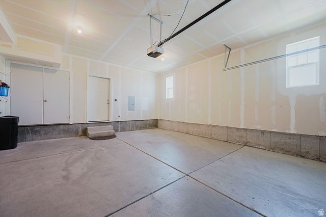 7852 S 5440 W, West Jordan, UT 84081