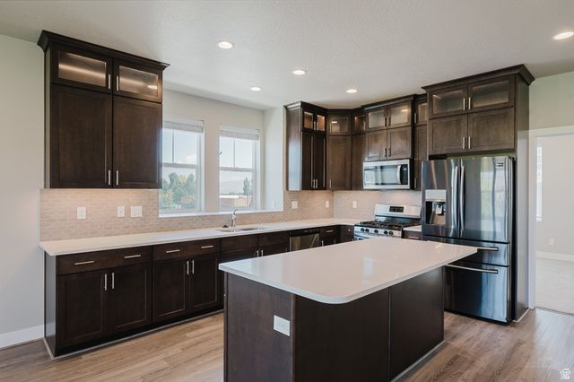 7852 S 5440 W, West Jordan, UT 84081