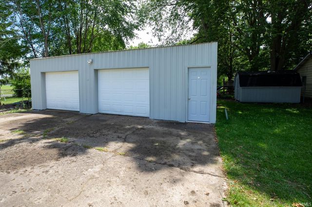 321 E Cherry Street, Argos, IN 46501