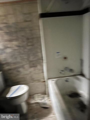 838 SNYDER AVE, Philadelphia, PA 19148