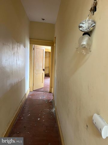 838 SNYDER AVE, Philadelphia, PA 19148