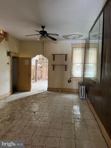 838 SNYDER AVE, Philadelphia, PA 19148