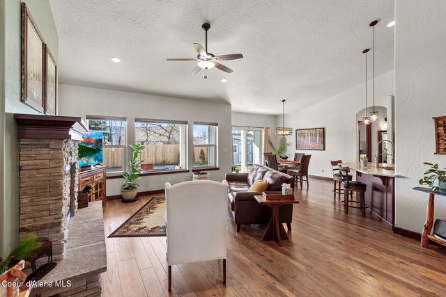 2706 W Daylily DR, Coeur D'alene, ID 83815