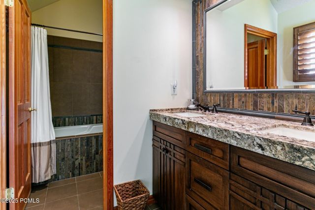 2469 Deer Lake Drive 5-B, Park City, UT 84060