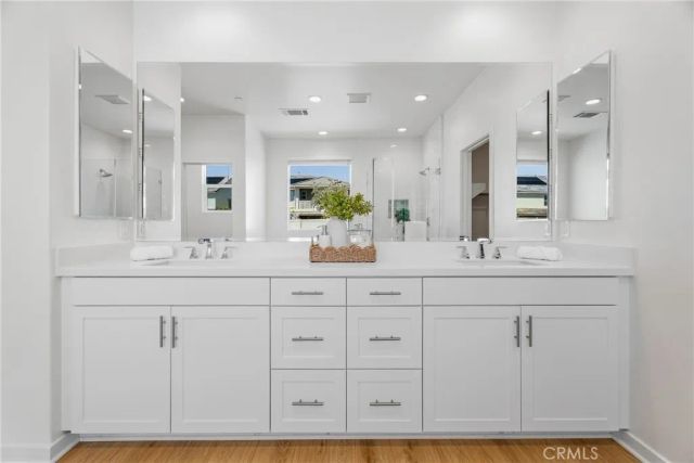 28526 Sparrow, Saugus, CA 91350