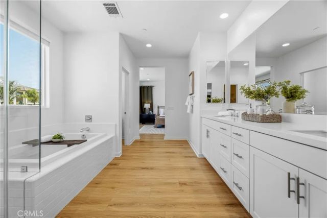 28526 Sparrow, Saugus, CA 91350