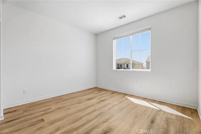 28526 Sparrow, Saugus, CA 91350