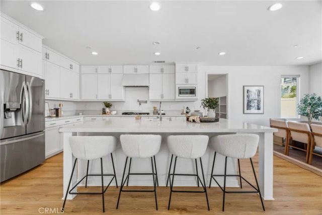28526 Sparrow, Saugus, CA 91350