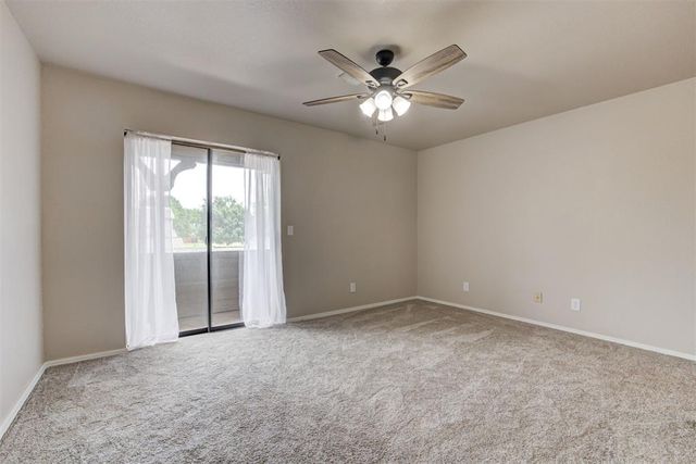 14325 N Pennsylvania 37C, Oklahoma City, OK 73134