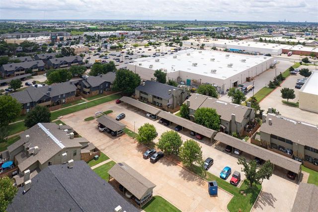 14325 N Pennsylvania 37C, Oklahoma City, OK 73134