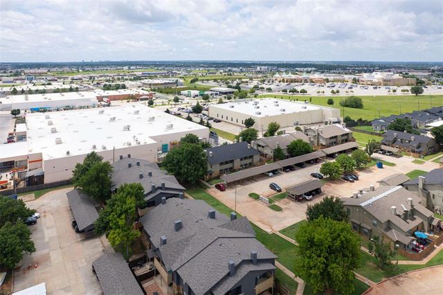 14325 N Pennsylvania 37C, Oklahoma City, OK 73134